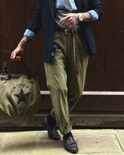 Carica l'immagine nel visualizzatore di Gallery, Panta Pence LooseFit Tela Rigida Verde Army
