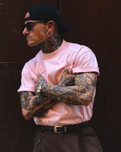 Carica l'immagine nel visualizzatore di Gallery, T-Shirt Mezzocollo OverSize Pink
