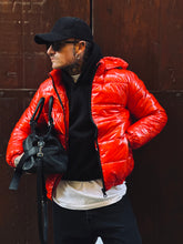 Carica l&#39;immagine nel visualizzatore di Gallery, Piumino MB Red
