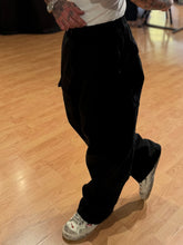 Carica l'immagine nel visualizzatore di Gallery, CARGO SUPER BAGGYFIT BLACK
