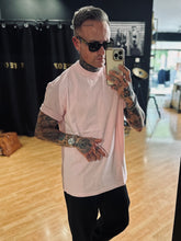 Carica l&#39;immagine nel visualizzatore di Gallery, T-Shirt Mezzocollo OverSize Pink
