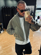 Carica l&#39;immagine nel visualizzatore di Gallery, Bomber Imbottito OverSize in LanaCotta Taupe
