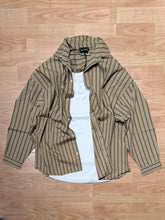 Carica l'immagine nel visualizzatore di Gallery, Camicione Aston Villa Biscotto
