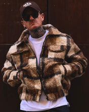 Carica l'immagine nel visualizzatore di Gallery, BOMBER CROPPED TARTAN BOUCLE MOCHAMOUSSE
