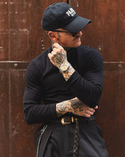 Carica l'immagine nel visualizzatore di Gallery, T-SHIRT ACHILLE 4 BOTTONI BLACK
