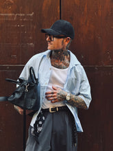 Carica l&#39;immagine nel visualizzatore di Gallery, Camicia Cropped Sky
