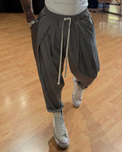 Carica l'immagine nel visualizzatore di Gallery, PANTALACCIO JAPAN PENCE FRONTALE DARKGREY
