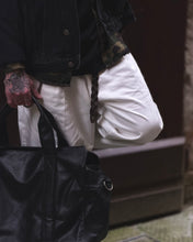 Carica l'immagine nel visualizzatore di Gallery, Panta Strutturato BaggyFit Off-White
