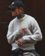 Carica l'immagine nel visualizzatore di Gallery, MAGLIONE BEAR CROPPED GHIACCIO
