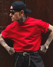 Carica l'immagine nel visualizzatore di Gallery, T-Shirt Mezzocollo OverSize Red
