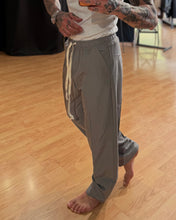 Carica l'immagine nel visualizzatore di Gallery, Pantalaccio BaggyFit Leggerissimo Pence Grey
