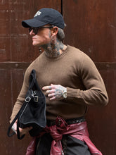 Carica l'immagine nel visualizzatore di Gallery, Maglioncino in Filo Cioccolato
