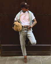 Carica l'immagine nel visualizzatore di Gallery, Jeans LooseFit Cropped Abrasioni
