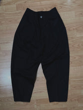 Carica l'immagine nel visualizzatore di Gallery, PANTA STRUTTURATO BAGGYFIT BLACK
