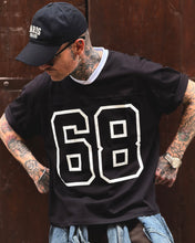 Carica l'immagine nel visualizzatore di Gallery, T-Shirt BoxyFit 68 Black
