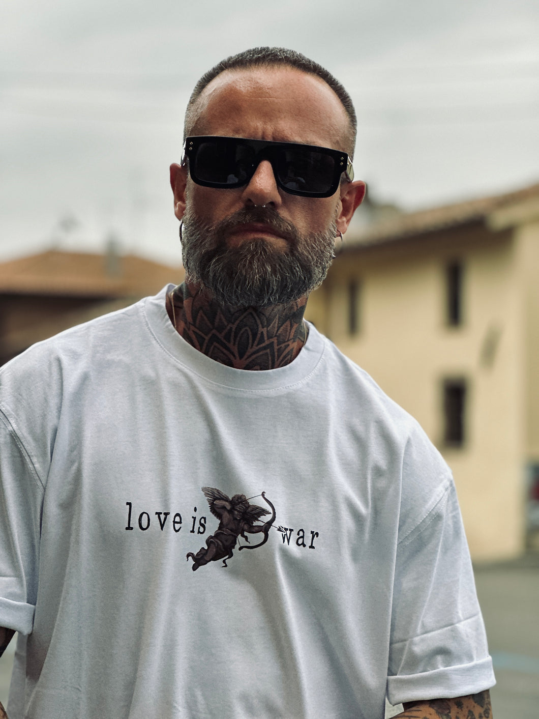 T-Shirt OverSize Love is War