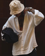 Carica l'immagine nel visualizzatore di Gallery, Camicia Espana in Lino OverSize Off-White
