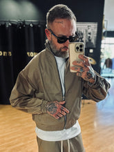Carica l&#39;immagine nel visualizzatore di Gallery, Jacket Cropped OverSize MochaMousse
