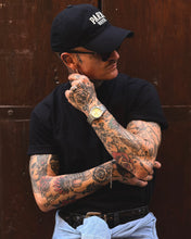 Carica l'immagine nel visualizzatore di Gallery, T-SHIRT NEW MEZZOCOLLO SEMIOVERSIZE BLACK
