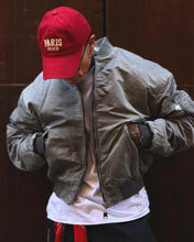 Carica l'immagine nel visualizzatore di Gallery, BOMBER ANNI ‘90 CROPPED LIGHT GREY
