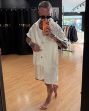 Carica l'immagine nel visualizzatore di Gallery, Coordinato Halley Semi OverSize Off-White
