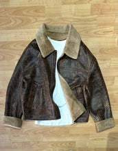 Carica l&#39;immagine nel visualizzatore di Gallery, Montone Vintage OverSize Cioccolato
