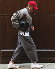 Carica l'immagine nel visualizzatore di Gallery, PANTA STRUTTURATO BAGGYFIT DARKGREY
