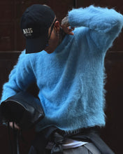 Carica l'immagine nel visualizzatore di Gallery, MAGLIONE BEAR CROPPED BABYBLUE
