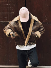 Carica l&#39;immagine nel visualizzatore di Gallery, Montone Vintage OverSize Cioccolato
