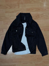 Carica l'immagine nel visualizzatore di Gallery, Giubbotto In Jeans OverSize Anni 90 Black
