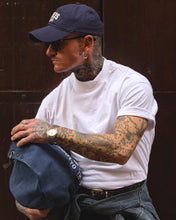 Carica l'immagine nel visualizzatore di Gallery, T-Shirt MezzoCollo OverSize Off-White

