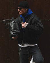 Carica l'immagine nel visualizzatore di Gallery, Bomber Anni ‘90 Cropped Black
