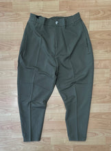 Carica l&#39;immagine nel visualizzatore di Gallery, Panta LooseFit DoppiaPence Verde Army
