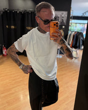 Carica l'immagine nel visualizzatore di Gallery, T-SHIRT NEW MEZZOCOLLO SEMIOVERSIZE OFF-WHITE
