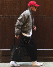 Carica l'immagine nel visualizzatore di Gallery, PANTA STRUTTURATO BAGGYFIT BLACK
