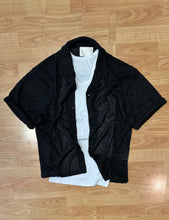 Carica l&#39;immagine nel visualizzatore di Gallery, Camicia Crochet OverSize Black
