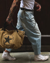 Carica l'immagine nel visualizzatore di Gallery, Jeans BarrelFit LightDenimUsed
