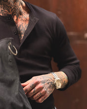 Carica l'immagine nel visualizzatore di Gallery, T-Shirt Bottoni Achille Black
