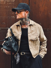 Carica l&#39;immagine nel visualizzatore di Gallery, Jacket Cropped a Costine MochaMousse

