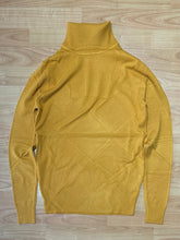 Carica l&#39;immagine nel visualizzatore di Gallery, Dolcevita Steve Zucca
