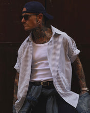Carica l'immagine nel visualizzatore di Gallery, Camicia a Bacchetta OverSize Ciocco&amp;Sky
