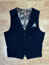 Carica l&#39;immagine nel visualizzatore di Gallery, Gilet Gessato DarkBlue
