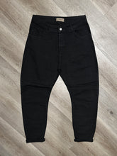 Carica l&#39;immagine nel visualizzatore di Gallery, Jeans BaggyFit Caballeros Black
