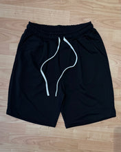 Carica l'immagine nel visualizzatore di Gallery, Bermuda Del Completo Sporty SuperLooseFit Black
