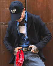 Carica l'immagine nel visualizzatore di Gallery, BLAZER STILE LANA COTTA BLACK
