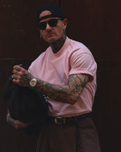 Carica l'immagine nel visualizzatore di Gallery, T-Shirt Mezzocollo OverSize Pink
