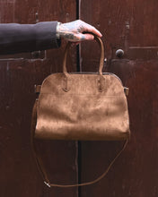 Carica l'immagine nel visualizzatore di Gallery, Bauletto in Suede Cioccolato
