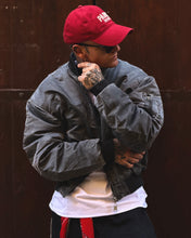Carica l'immagine nel visualizzatore di Gallery, BOMBER ANNI ‘90 CROPPED DARK GREY
