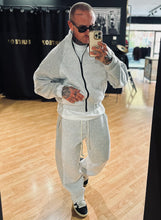 Carica l&#39;immagine nel visualizzatore di Gallery, Tuta Zip Japan Felpata Grey
