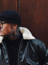 Carica l&#39;immagine nel visualizzatore di Gallery, Bomber Maverick Colletto Removibile Black
